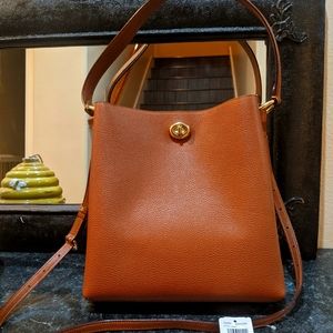 NWT Coach Charlie Bucket Bag - Saddle w/dust cover